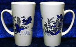 Blue Willow Pattern ceramic large latte mug  3/4pt capacity