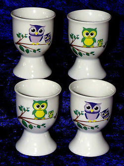 Set of 4 ceramic cute owl design eggcups egg cups  2 colours