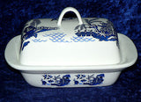 Blue Willow pattern porcelain traditional deep white butter dish