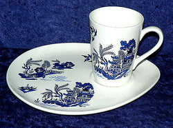 Blue Willow Pattern snack plate & mug.