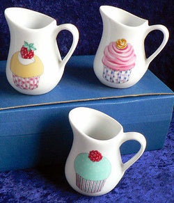 Cupcakes cream/milk jug - small 0.125 litres 3 colours